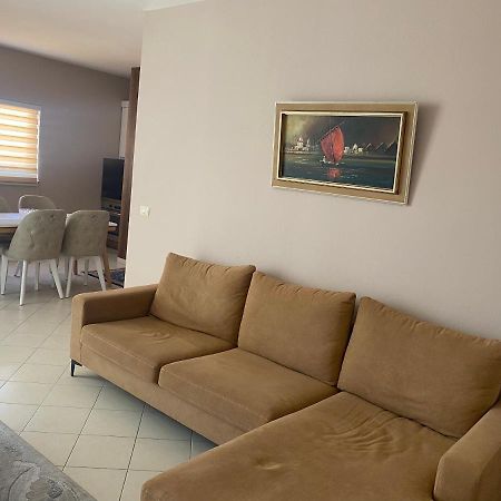 Hoara Holidays Apartment'S Durrës Exteriör bild