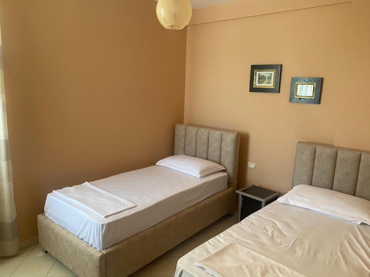 Hoara Holidays Apartment'S Durrës Exteriör bild