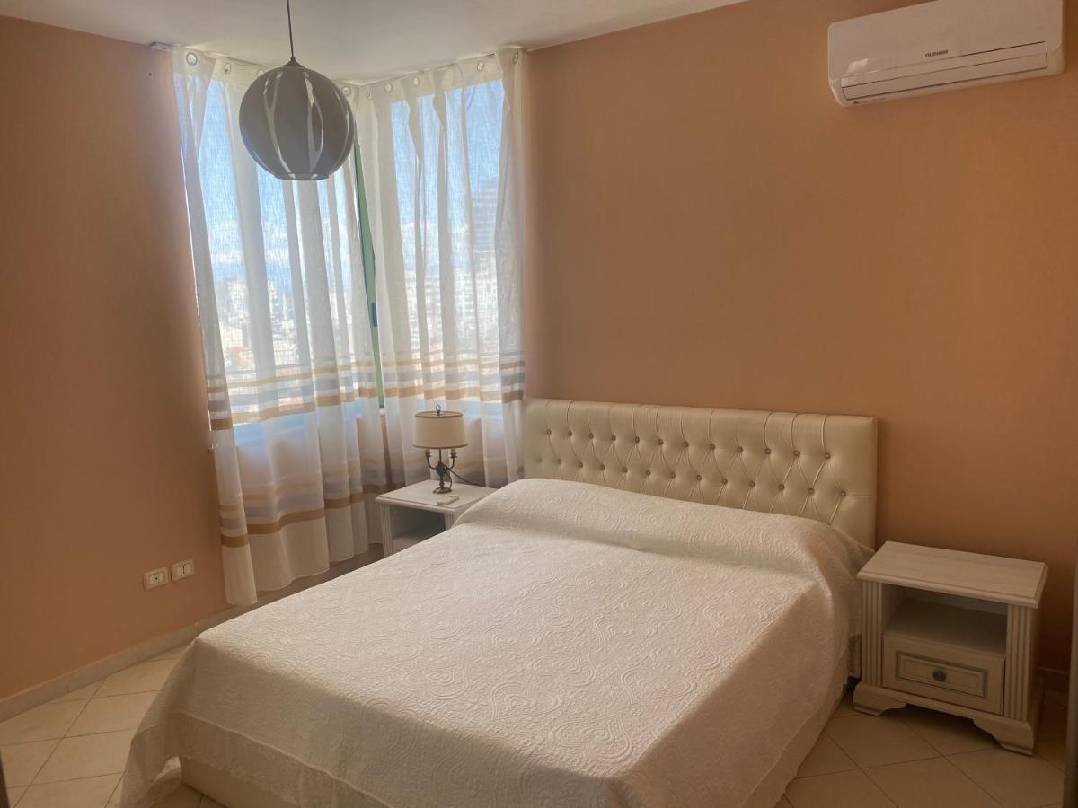 Hoara Holidays Apartment'S Durrës Exteriör bild